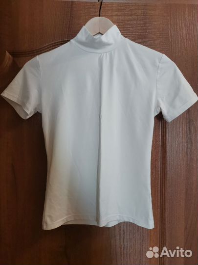 Летние футболки - 4 шт. 44-46р и бриджи