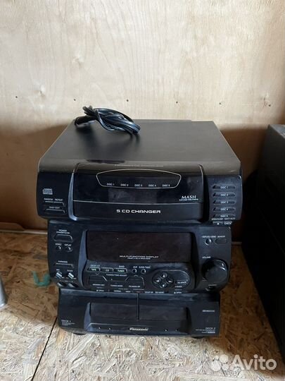 Музыкальный центр