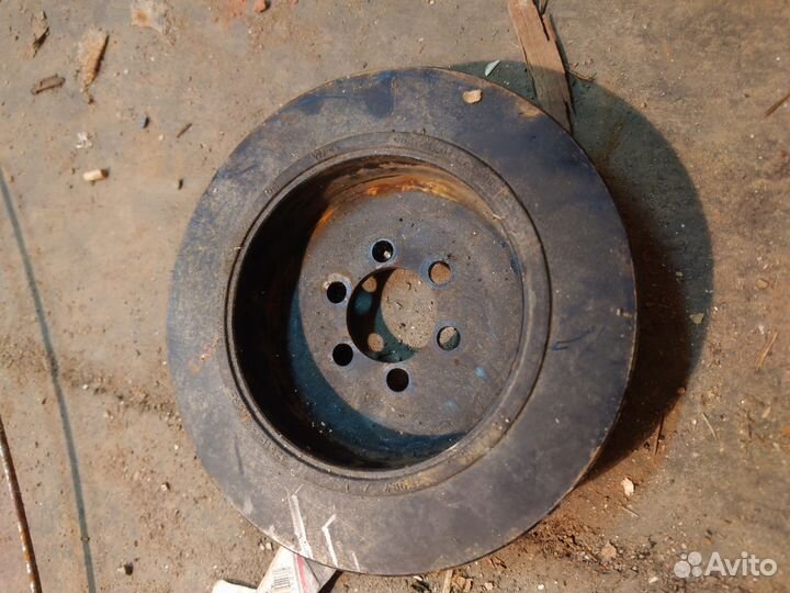 Щкиф коленвала n52