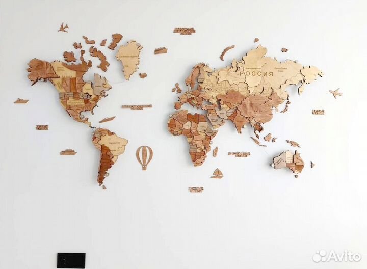 Деревянная карта мира для подарка