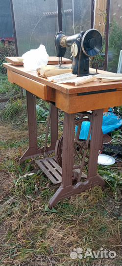 Швейная машинка ножная подольск