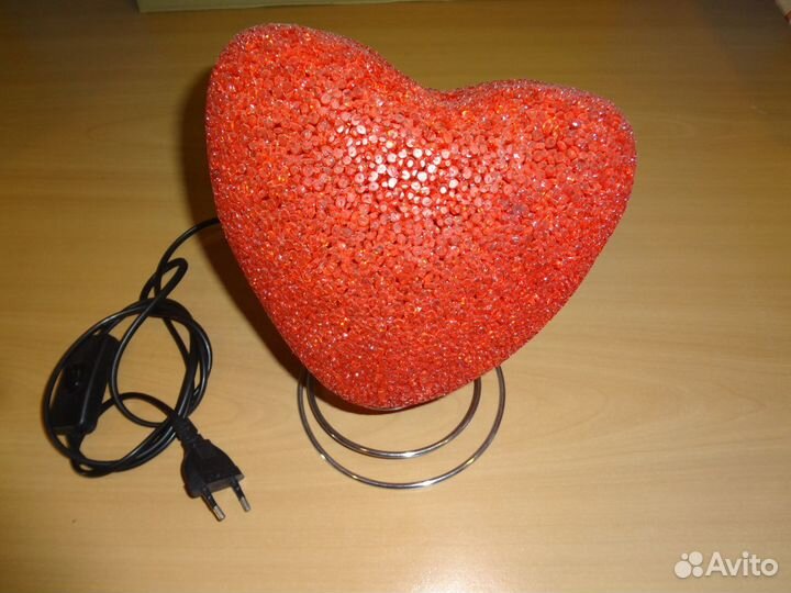 Светильник настольный