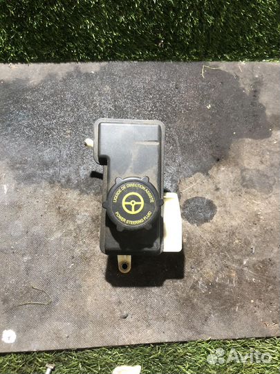 Бачок гур Форд Мондео 3