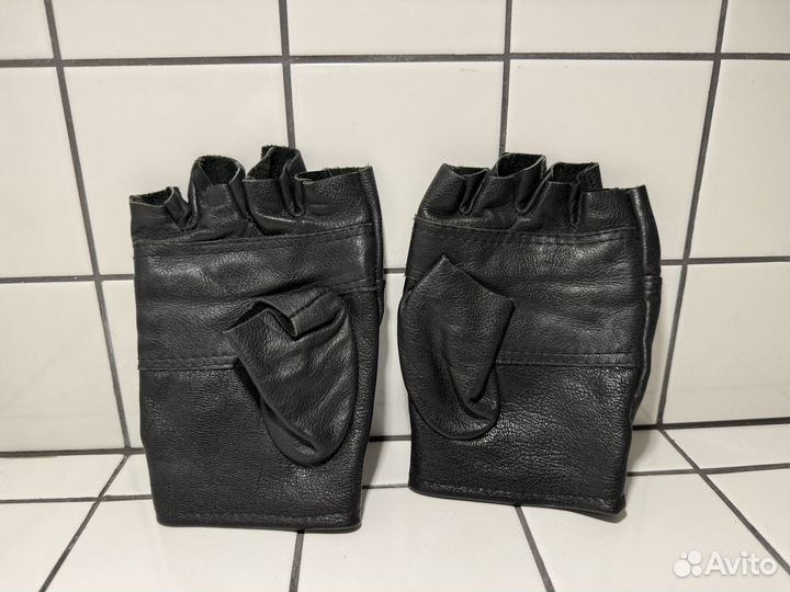 Кожаные перчатки без пальцев (митинки)