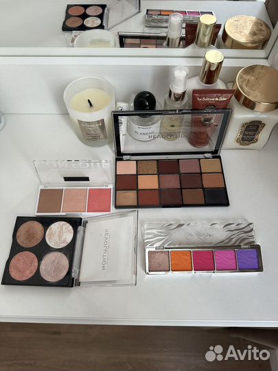 Набор косметики Revolution