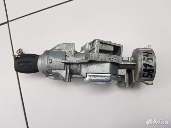 Замок зажигания с ключом