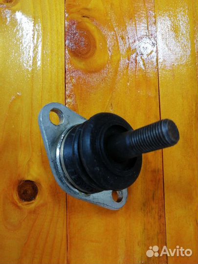 Опора шаровая на Москвич 2141