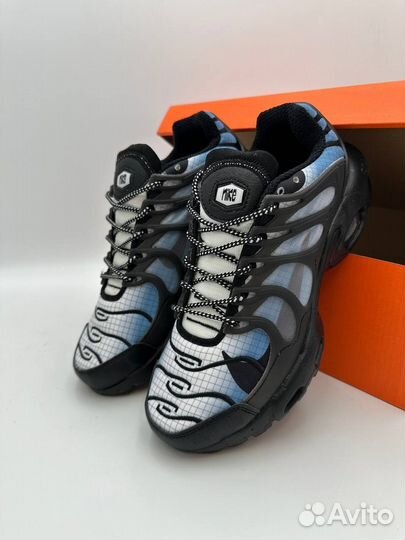 Кроссовки nike