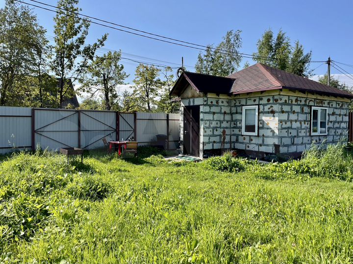 Участок 5,5 сот. (СНТ, ДНП)