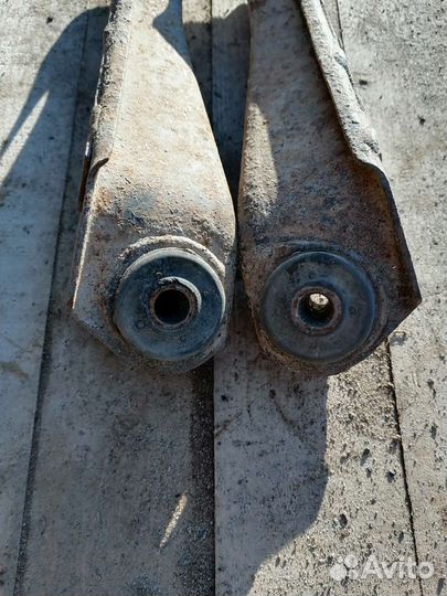 Рычаг передний Opel tigra a