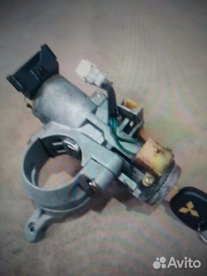 Замок зажигания на мицубиси пинин или ио