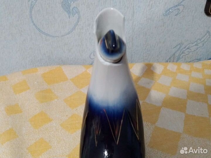 Фарфоровая статуэтка птичка СССР