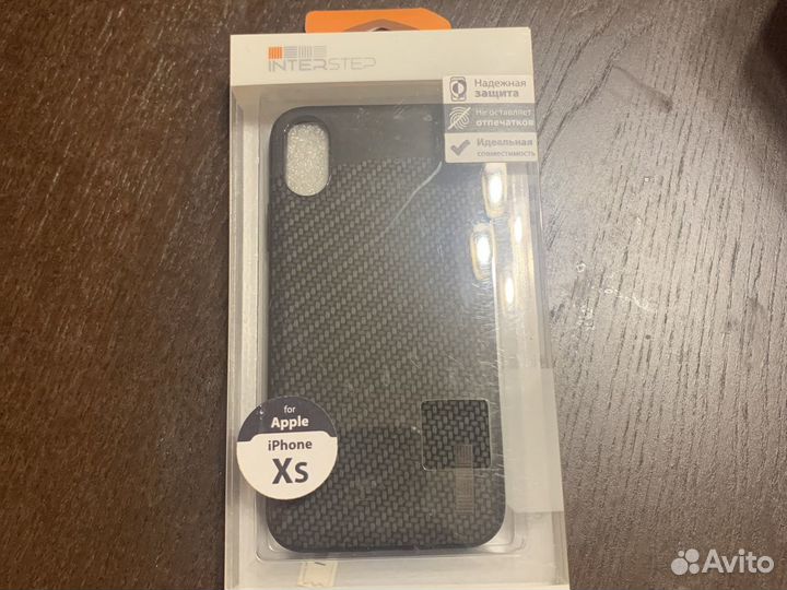 Чехол на iPhone xs или xr черный