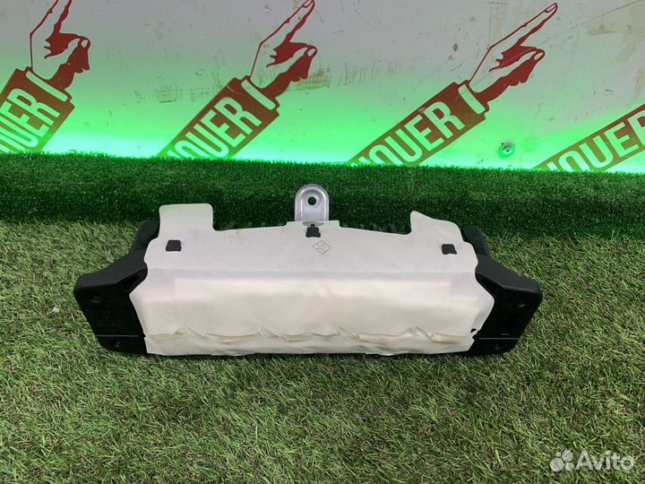 Подушка безопасности колена пассажира Mercedes W22