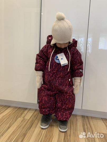 Шапка и варежки новые 86-92 размер