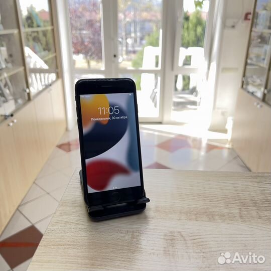 iPhone 7, 32 ГБ
