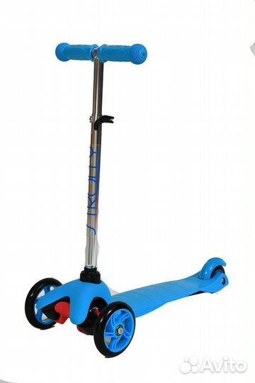 Детский трёхколёсный самокат