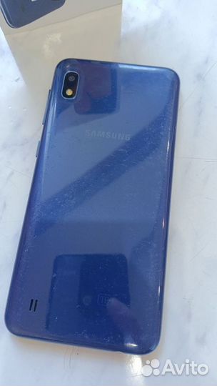 Samsung Galaxy A10, 2/32 ГБ