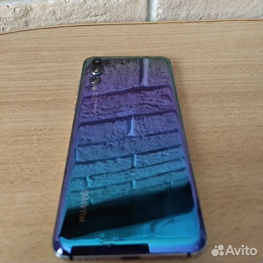 HUAWEI P20 Pro, 6/128 ГБ