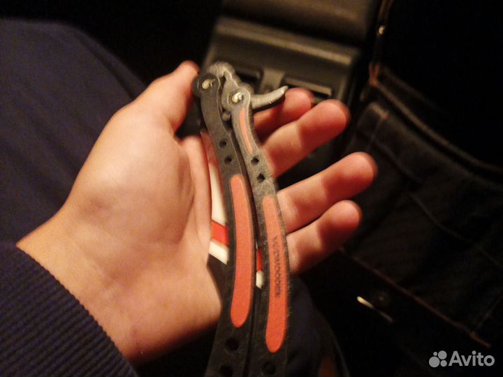 Бабочка Азимов из кс го 1.6 деревянная