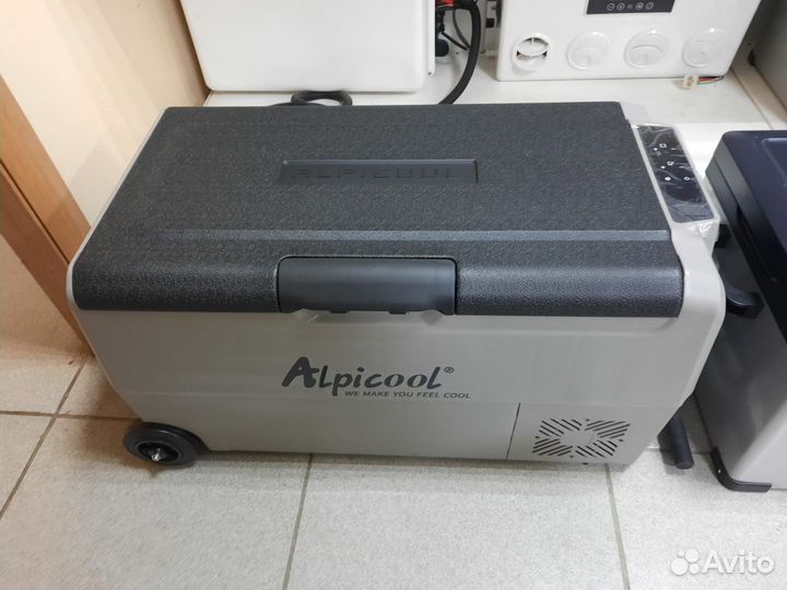 Компрессорный автохолодильник alpicool eт36 (36 л)