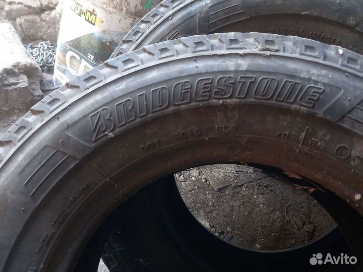 Bridgestone Blizzak WS-80 215/70 R15C