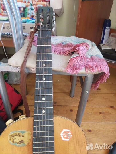 Гитара семиструнная