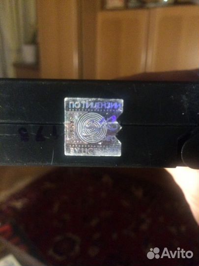 Видеокассеты с фильмами