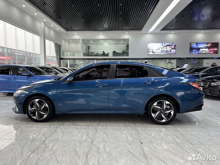 Hyundai Elantra 1.5 CVT, 2021, 28 000 км