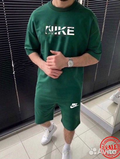 Спортивный костюм nike (футболка+шорты)