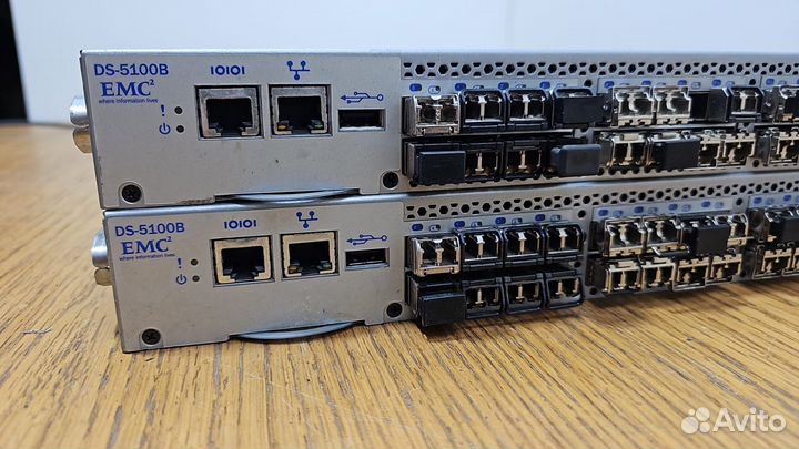 Коммутатор FC Brocade SilkWorm 5100 SAN Switch