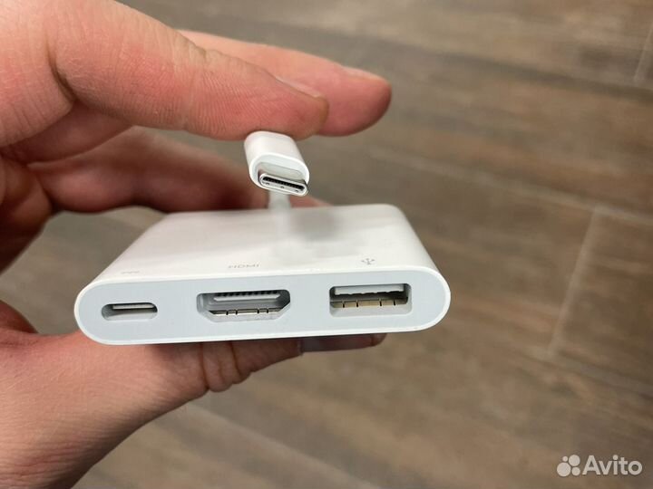 Apple USB-C Digital AV Multiport