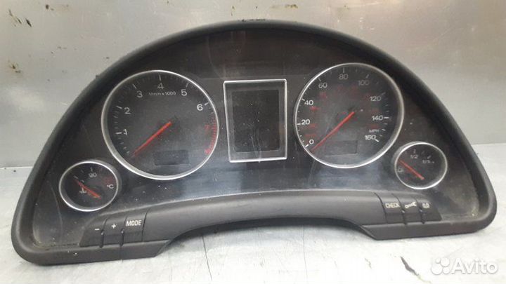 Панель приборов Audi A4 B6 2000-2004 седан 1