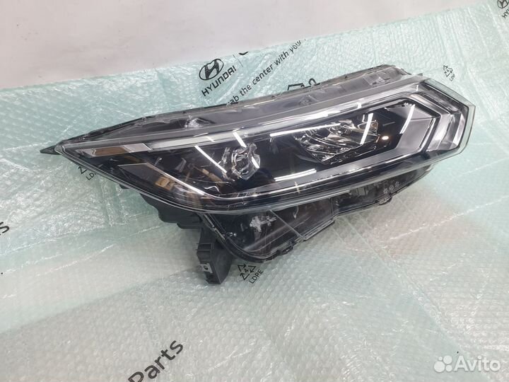 Фара правая Nissan Qashqai j11 J 11 LED 2017+