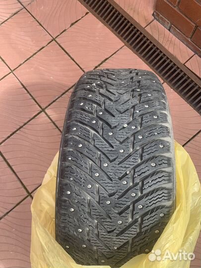 Nokian Tyres Hakkapeliitta 8 SUV 215/55 R17