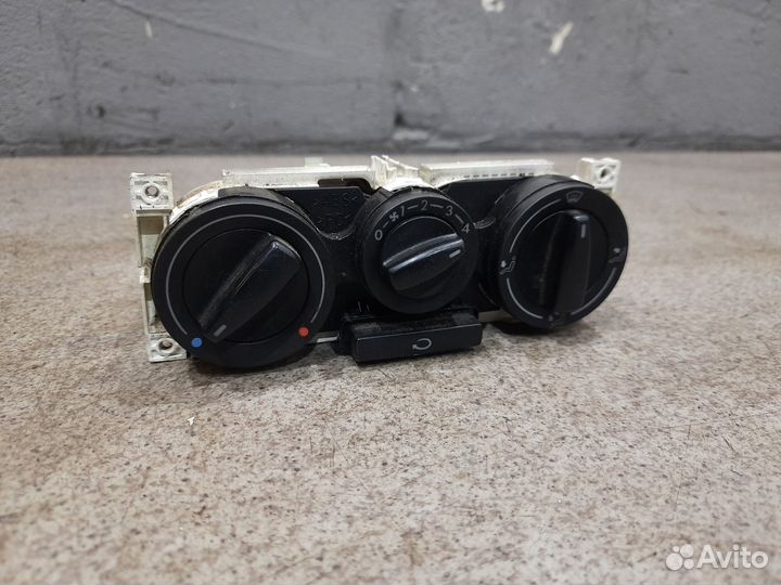 Блок управления печкой для VW Golf 4 bora tur a4