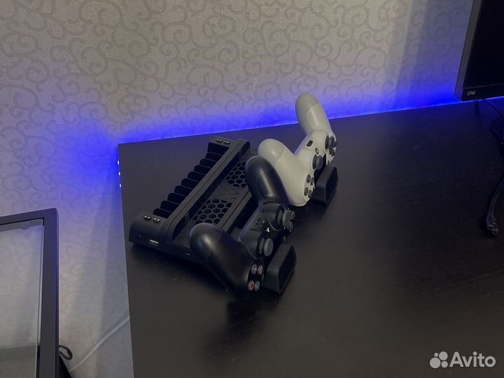 Зарядная станция ps4