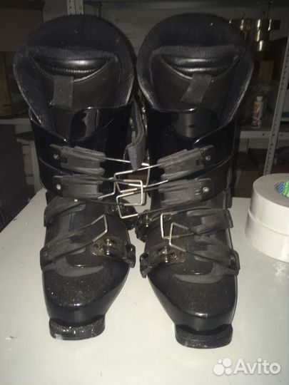 Горнолыжные ботинки