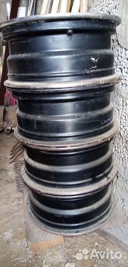 Штампованные диски r16