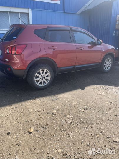 Nissan Dualis 2.0 CVT, 2007, 207 000 км