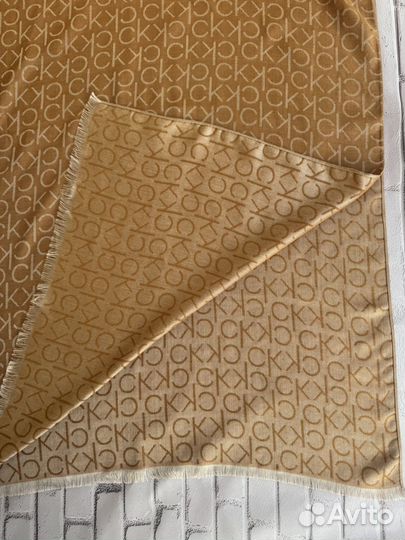 Calvin Klein новый палантин оригинал