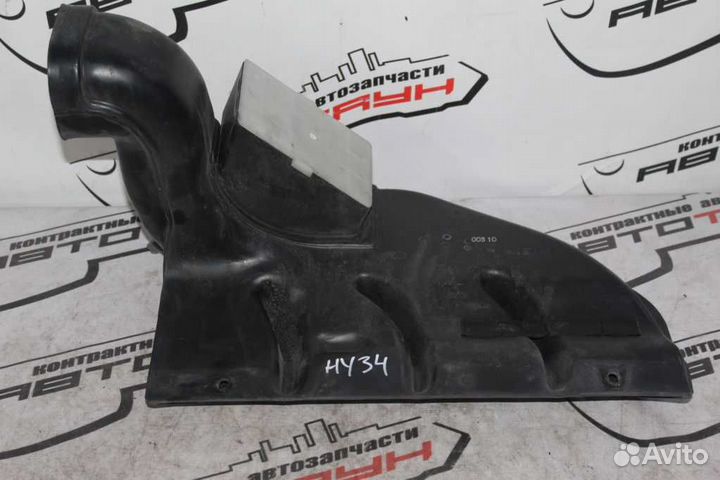 Воздухозаборник nissan cedric gloria HY34 MY34 16554AH100