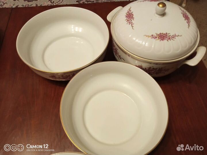 Столовый фарфоровый сервиз на 12 персон гдр