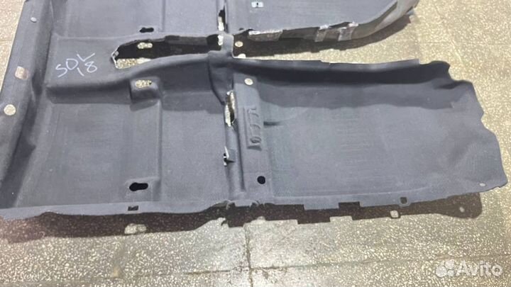 Ковролин салона Hyundai Solaris 2