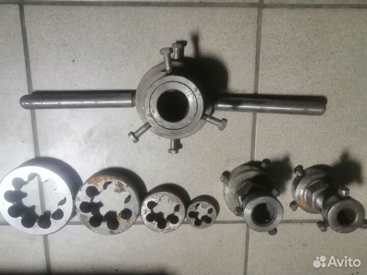 Лерки и леркодержатели