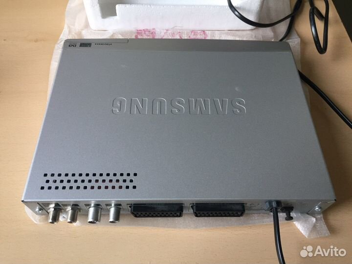 Спутниковый ресивер цифровой Samsung DSB-S300V