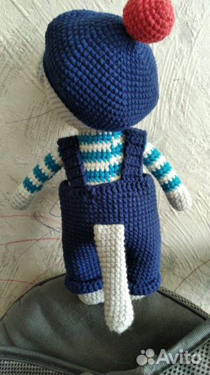 Котик вязаный, ручная работа