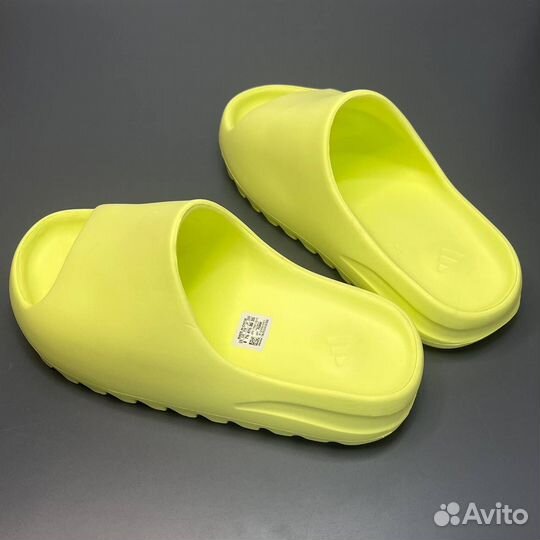 Тапочки Adidas Yeezy slide glow Green