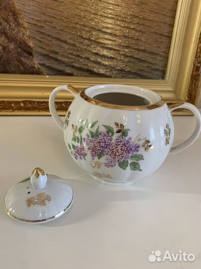 Сахарница от сервиза Сирень Дулево