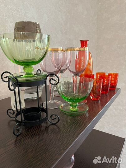 Цветное стекло СССР, графин, фужеры, креманки